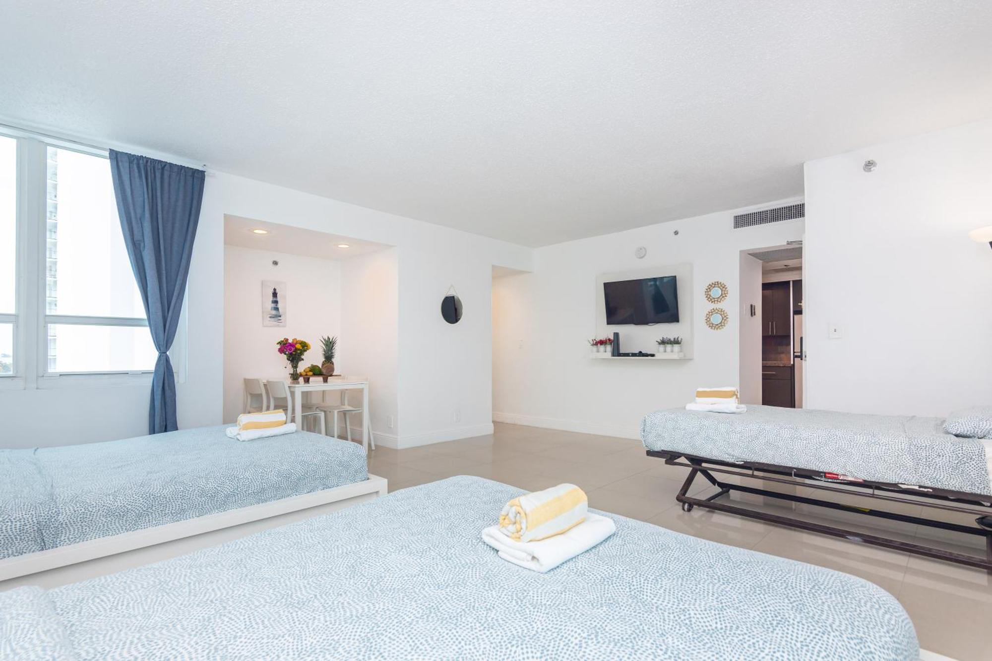 Girasole Rentals Suites Miami Beach Phòng bức ảnh