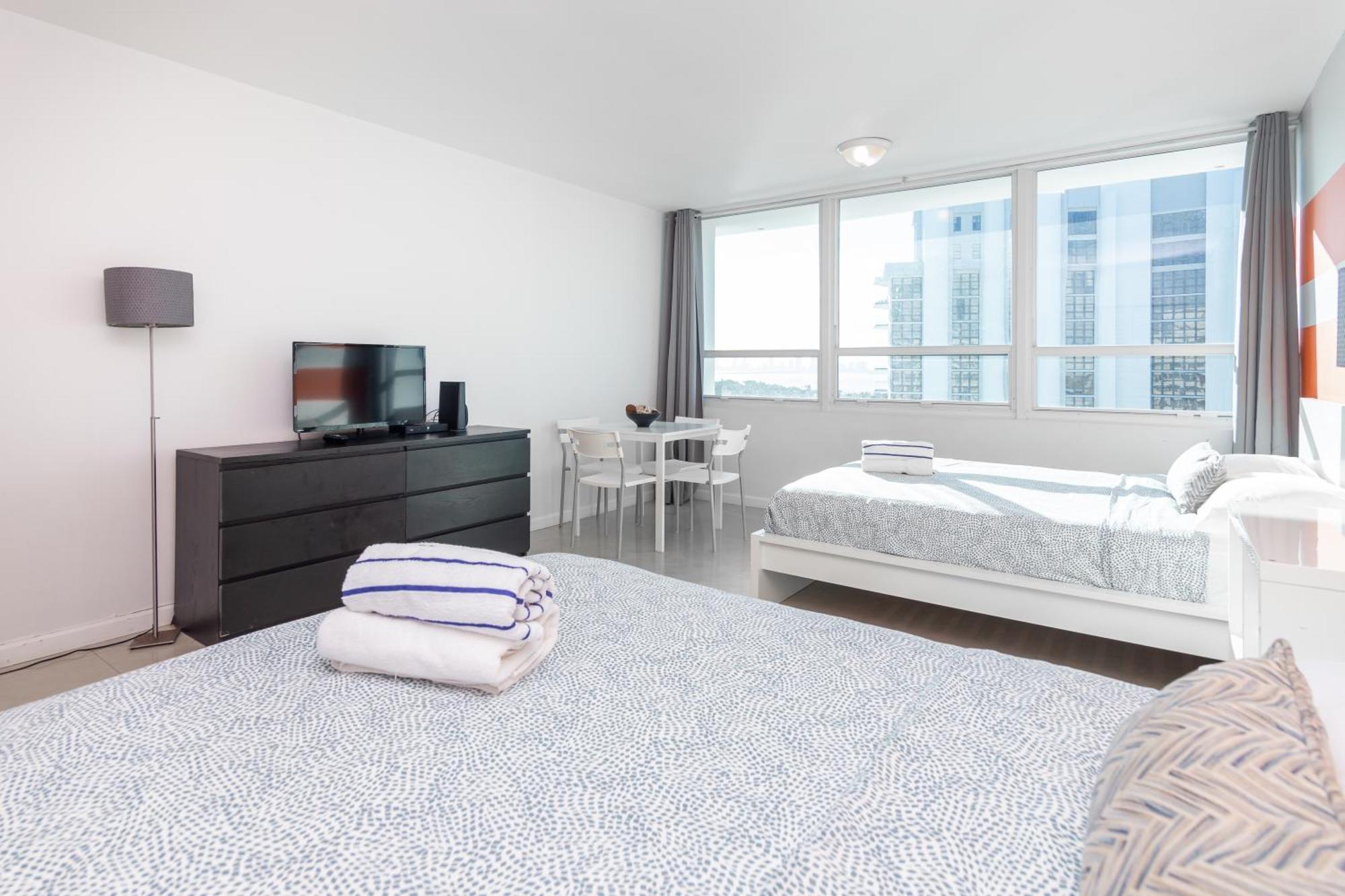 Girasole Rentals Suites Miami Beach Phòng bức ảnh