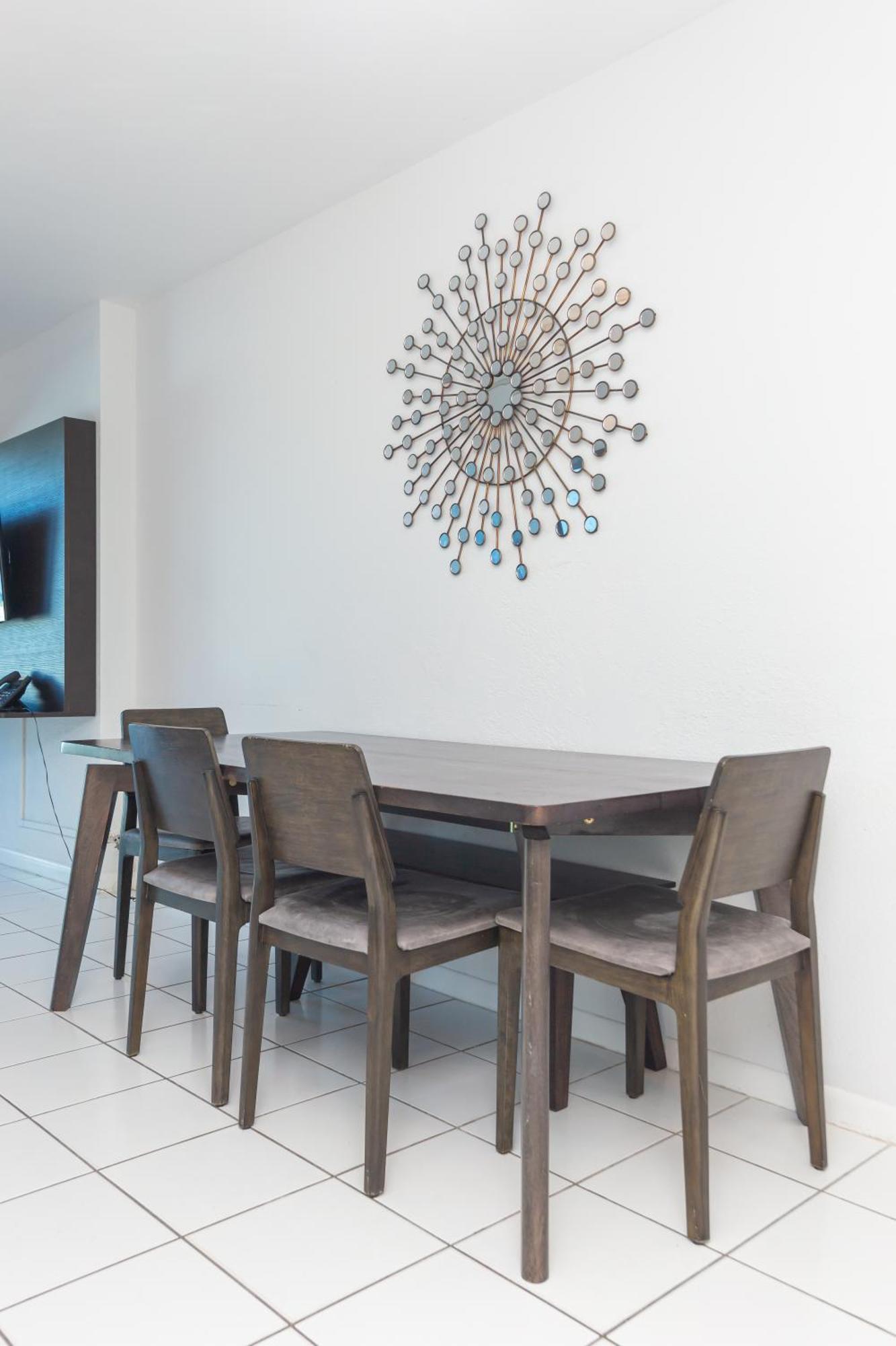 Girasole Rentals Suites Miami Beach Phòng bức ảnh